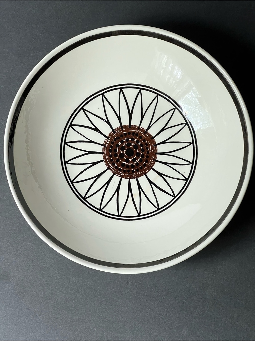 MCM 1960’s “Casa Del Sol” serving bowl , USA ironstone.